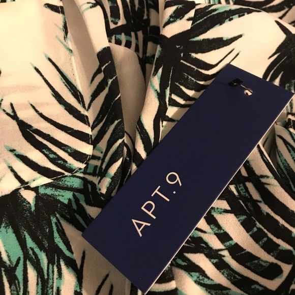 🔴LAST CHANCE 🔴 Apt 9 XS collared convertible top - Picture 3 of 8